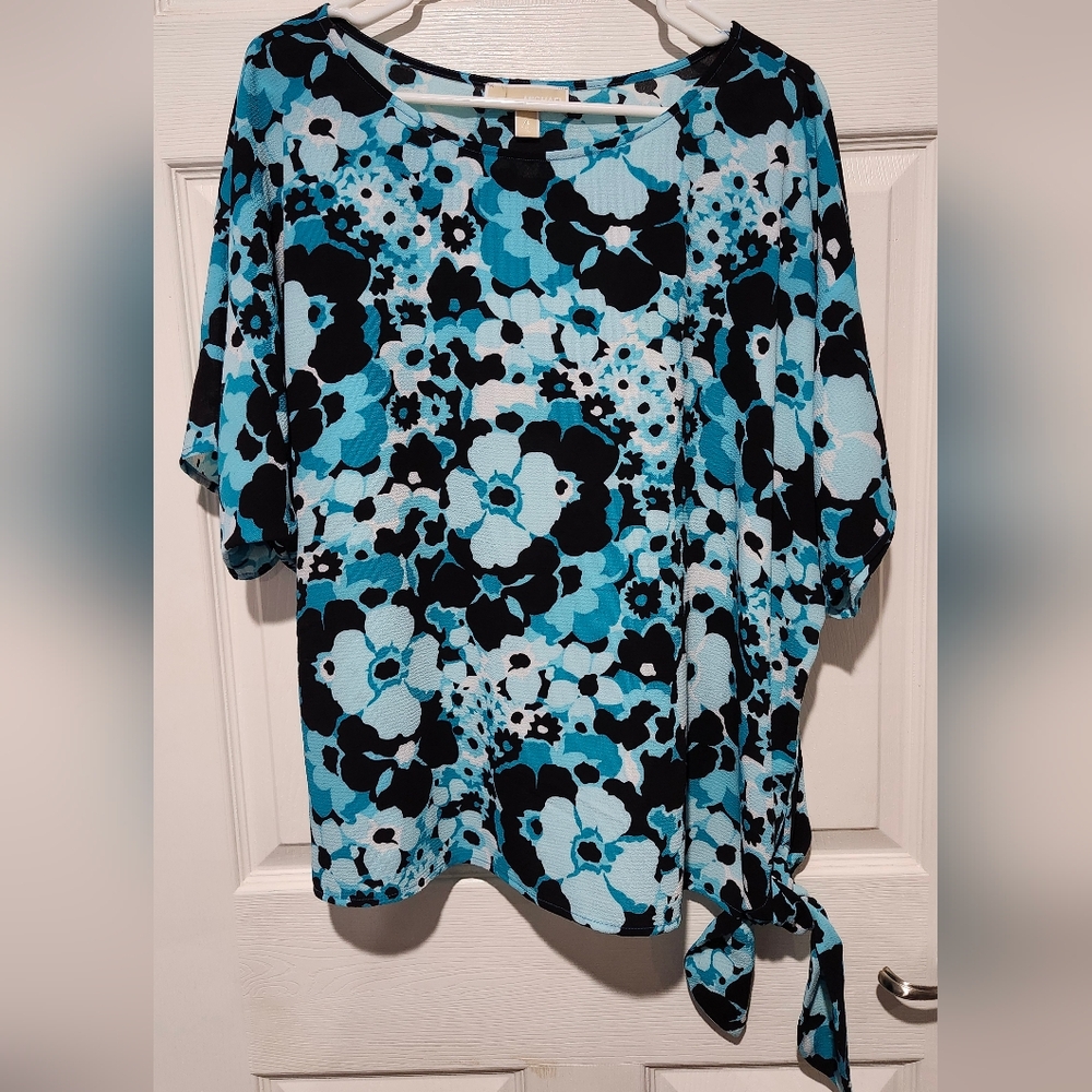 Michael Kors Turquoise & Black Oversized Floral Tie Front Top  XL / 1X